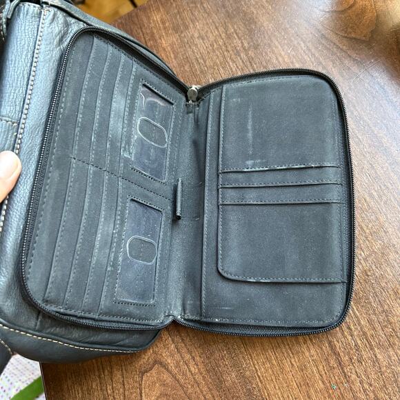 Vintage Fossil small black pebble leather shoulder bag - Picture 12 of 15